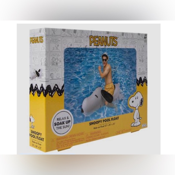 Snoopy Pool Float - Picture 3 of 5
